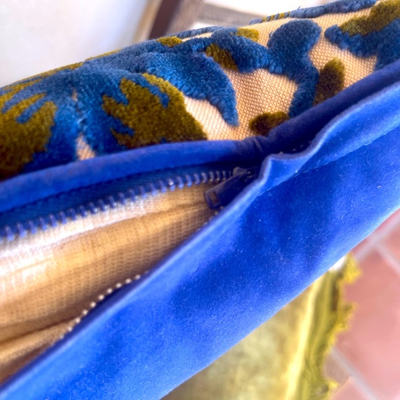 Vtg 1960’s-70’s VELVETEEN PILLOWS MCM Cottage Core Set of 2 Solid & Floral NICE! - Picture 8 of 12